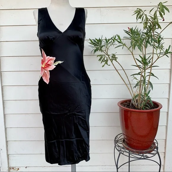 Betsey Johnson | Dresses | Vintage Betsey Johnson 9 2000 Y2k Silk Floral  Midi Wiggle Dress Sexy Embroidere | Poshmark